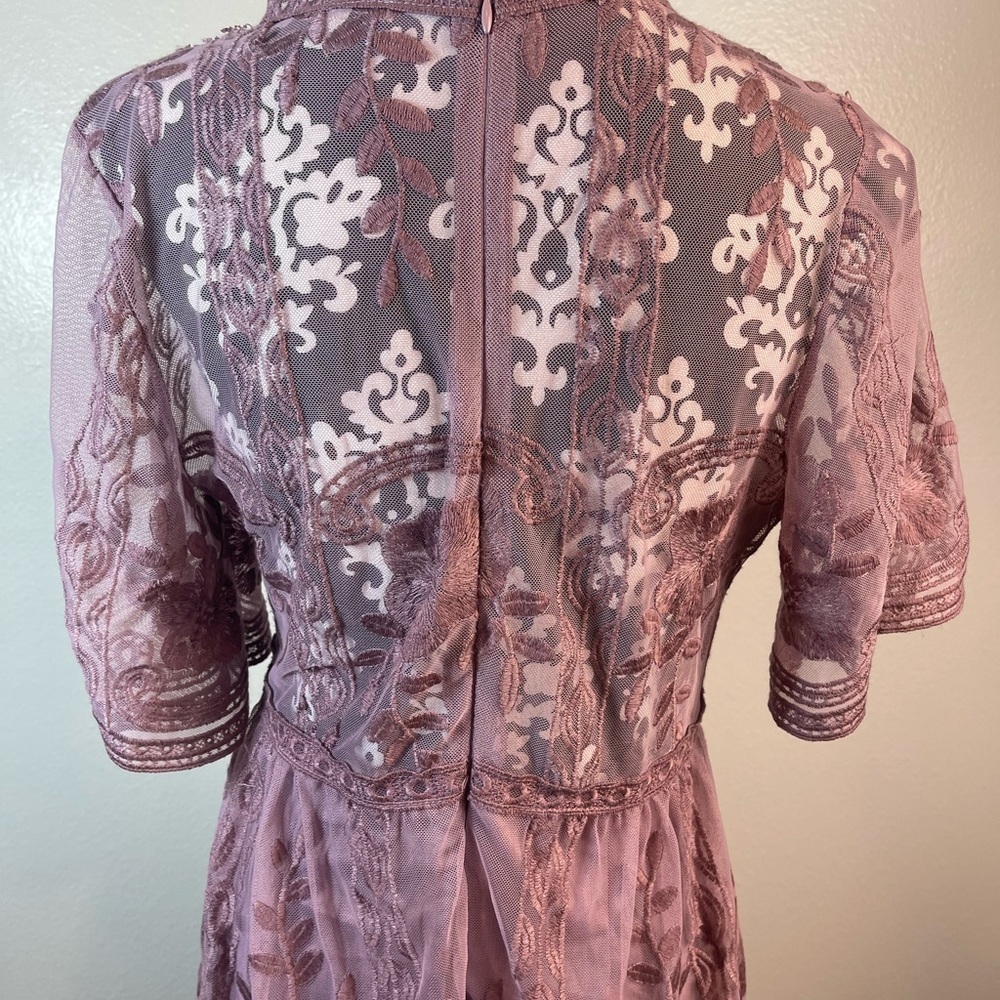 Boho Elegant Mauve Lace Dress​​​ Size M - Picture 5 of 12